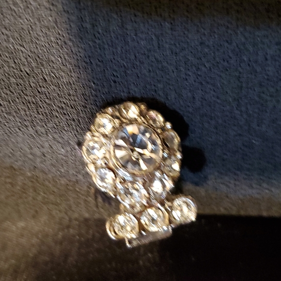 Ann Taylor cropped blazer. - Picture 6 of 6